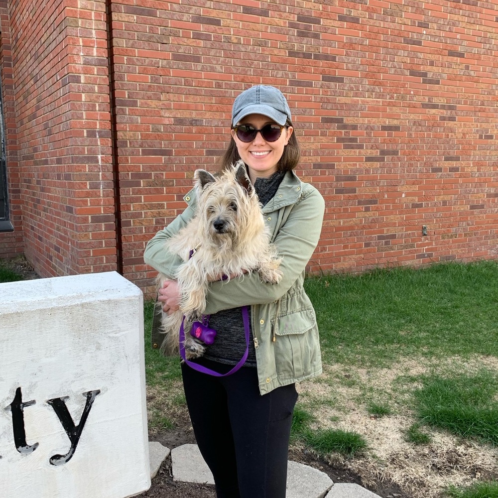 Meet your Posher, Abby